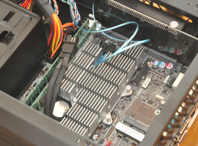 Silverstone Raven Rvz01 One Of The Best Mini Itx Cases For