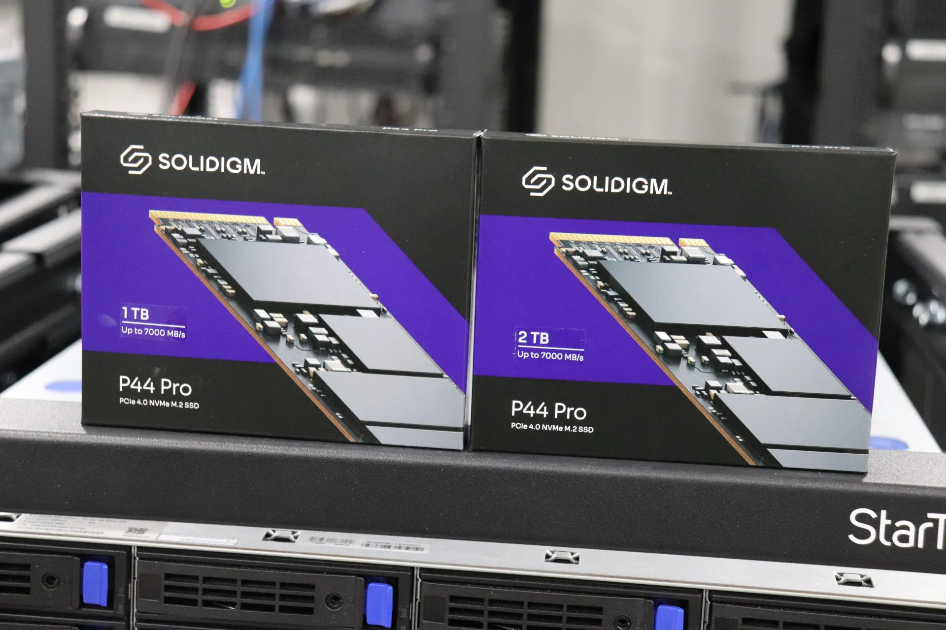 Solidigm P44 Pro (1TB/2TB) M.2 NVMe SSD Review (Page 3)