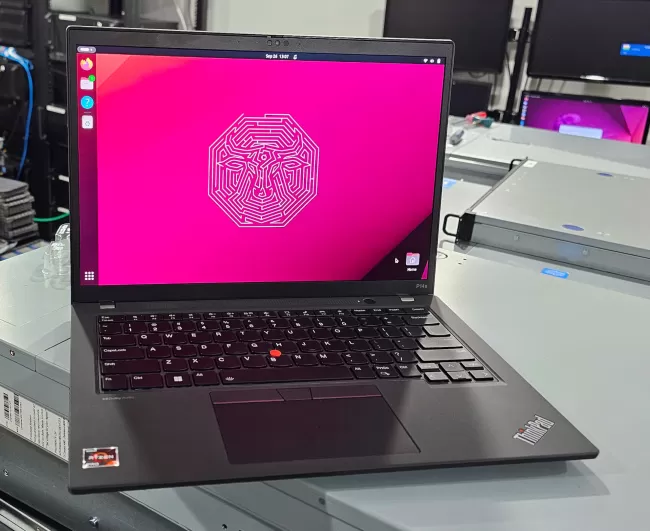 ThinkPad P14s Gen 4 with Ubuntu Linux