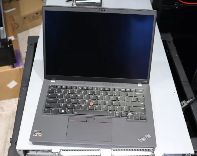 ThinkPad P14s