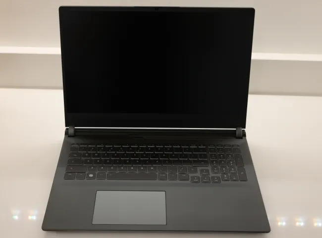 *☆Sirius☆*　　0212 TUXEDO Sirius 16 Gen 2 Linux Laptop Pairs The AMD Ryzen 7