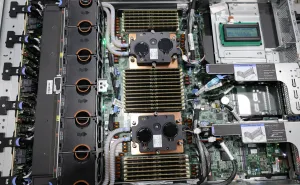 Intel Xeon 6980P vs. AMD EPYC 9755 128-Core Showdown With The Latest Linux Software For EOY2025